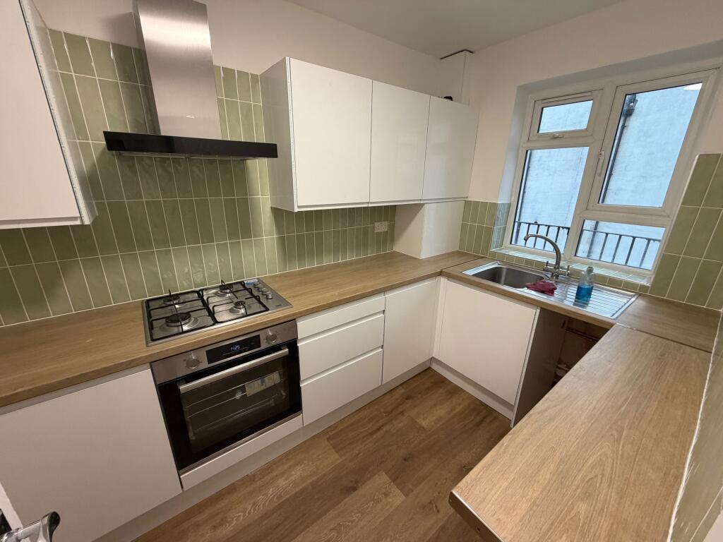 Apartment in London - View 2