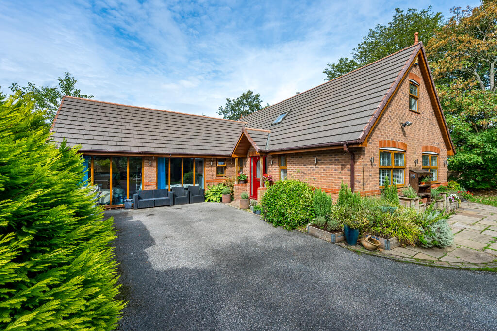 Main image of property: Cottage Lane, Bamber Bridge, Lancashire