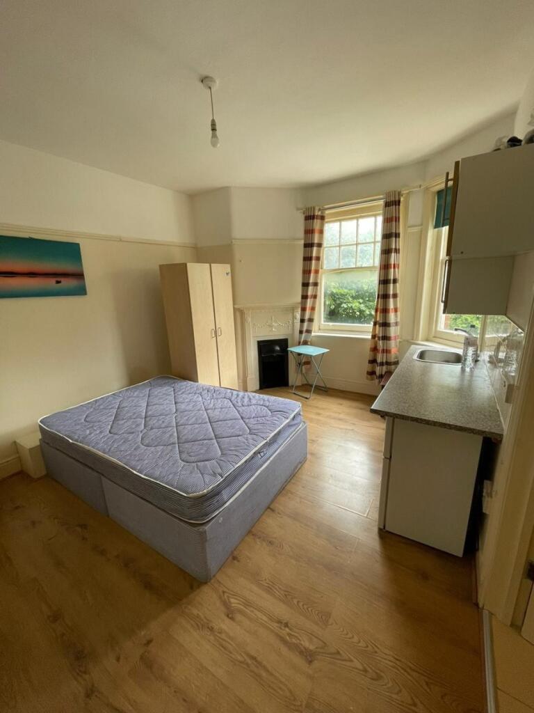 Main image of property: Cannon Hill, Southgate