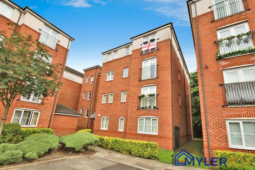 Main image of property: St Michaels View, Widnes, WA8