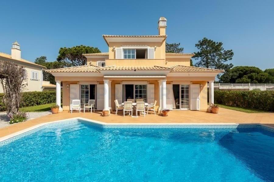 Main image of property: Algarve, Vale do Lobo