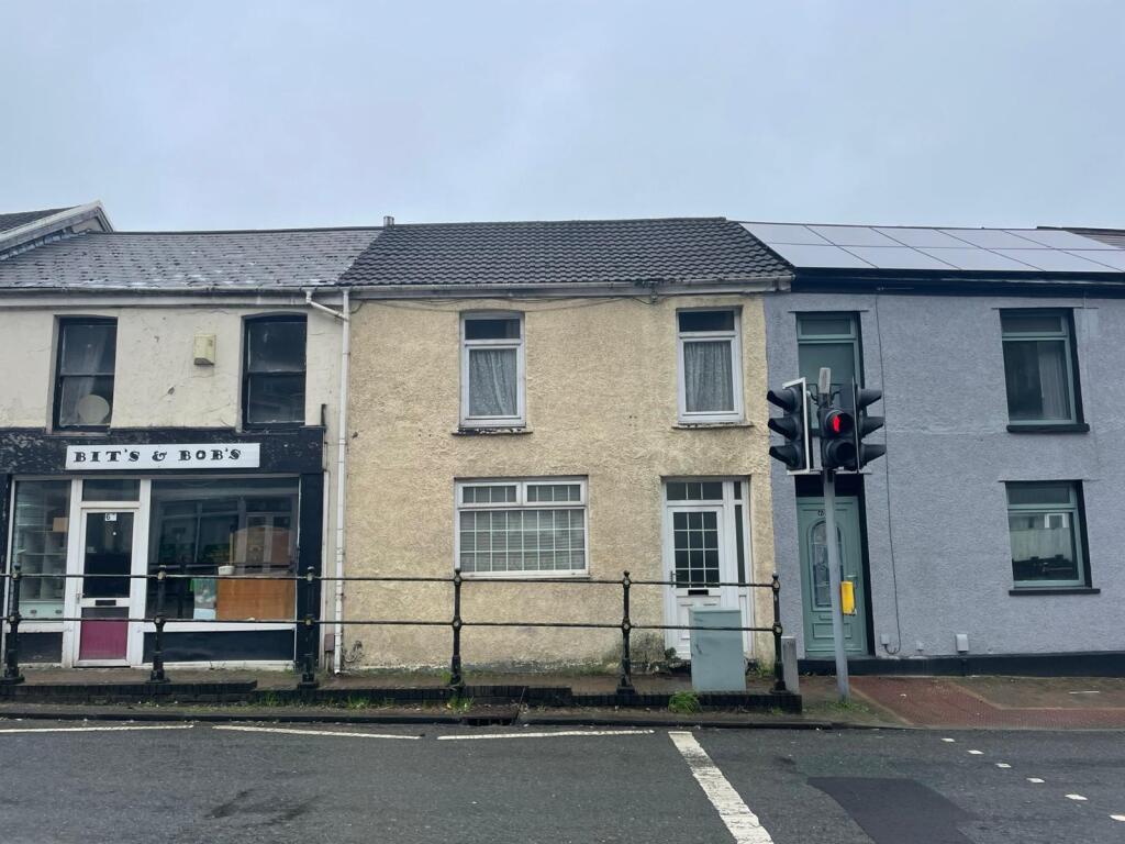 Main image of property: 65 Neath Road, Briton Ferry, Neath Port Talbot SA11 2DX