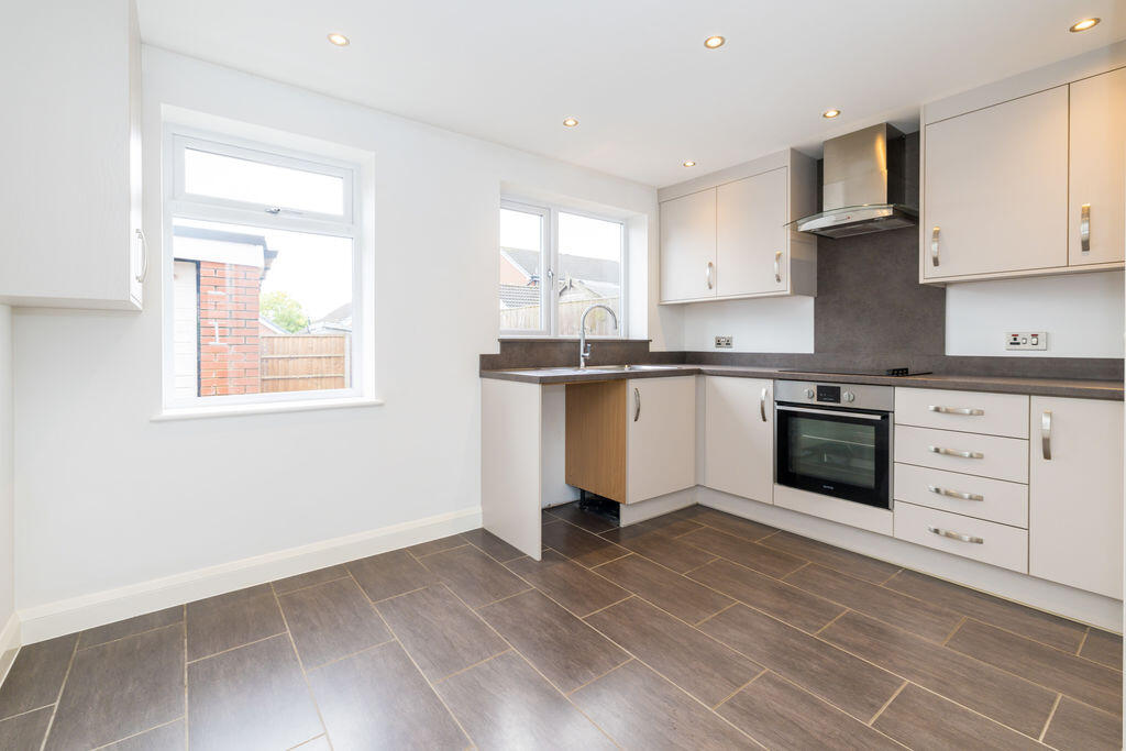 St. Elizabeths Road, Aspull, WN2 1SJ photo 4