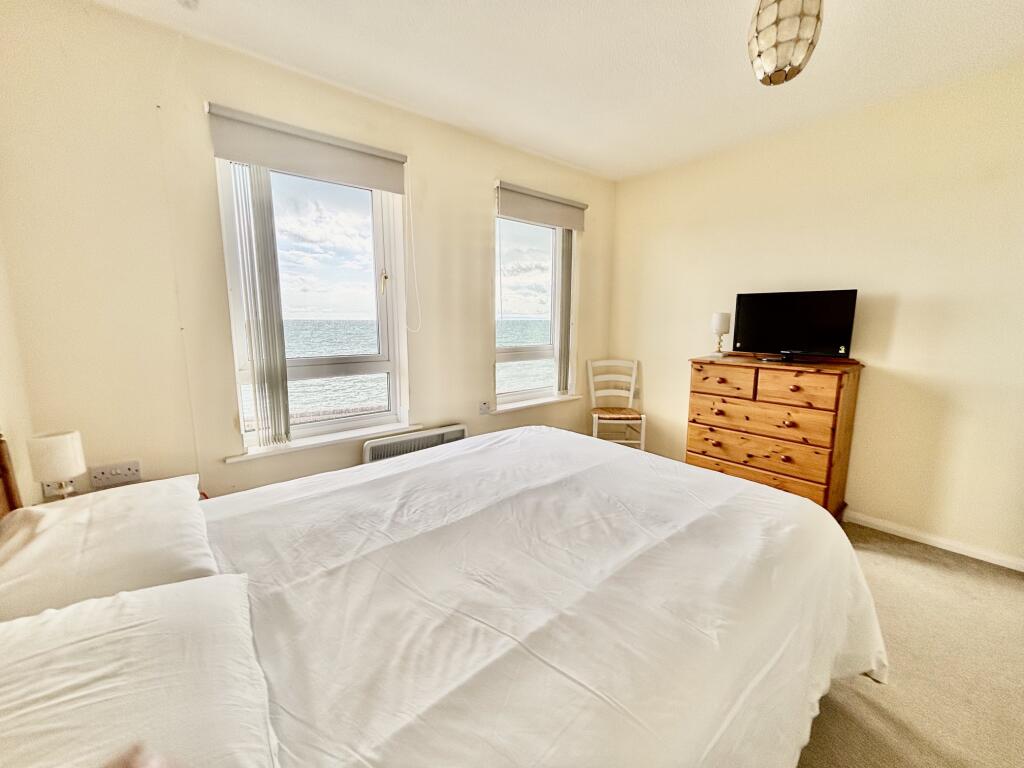 Apartment in Chichester, Selsey - View 5