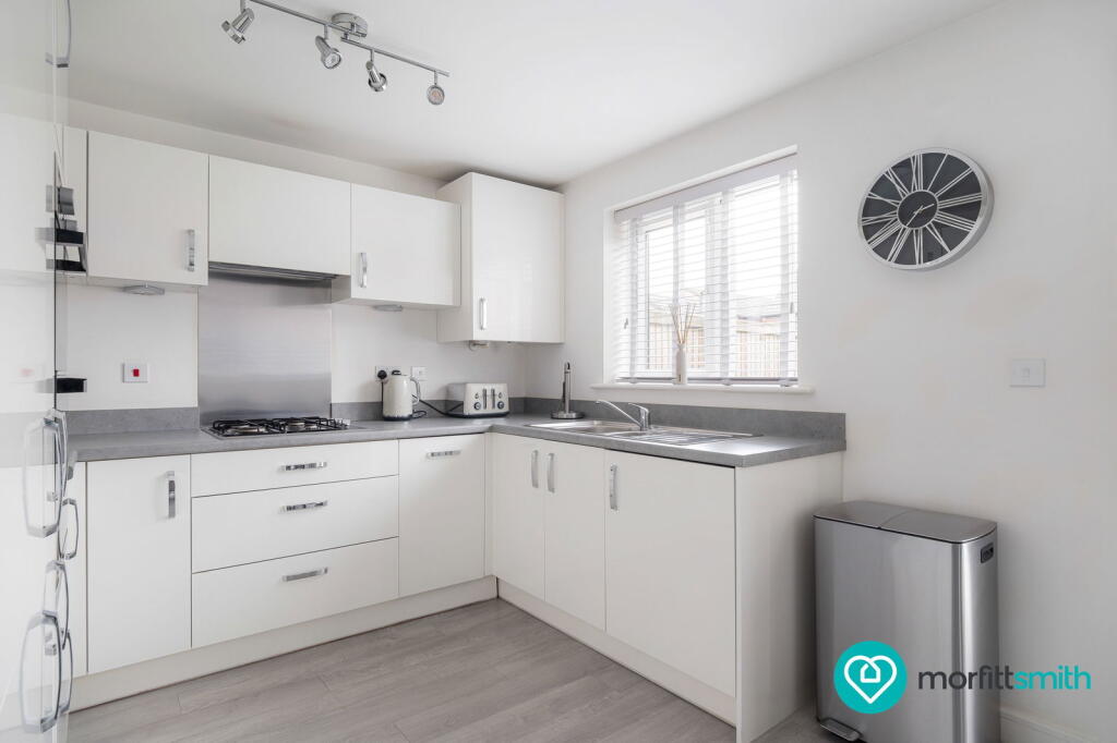 House in Rotherham, Waverley - View 3