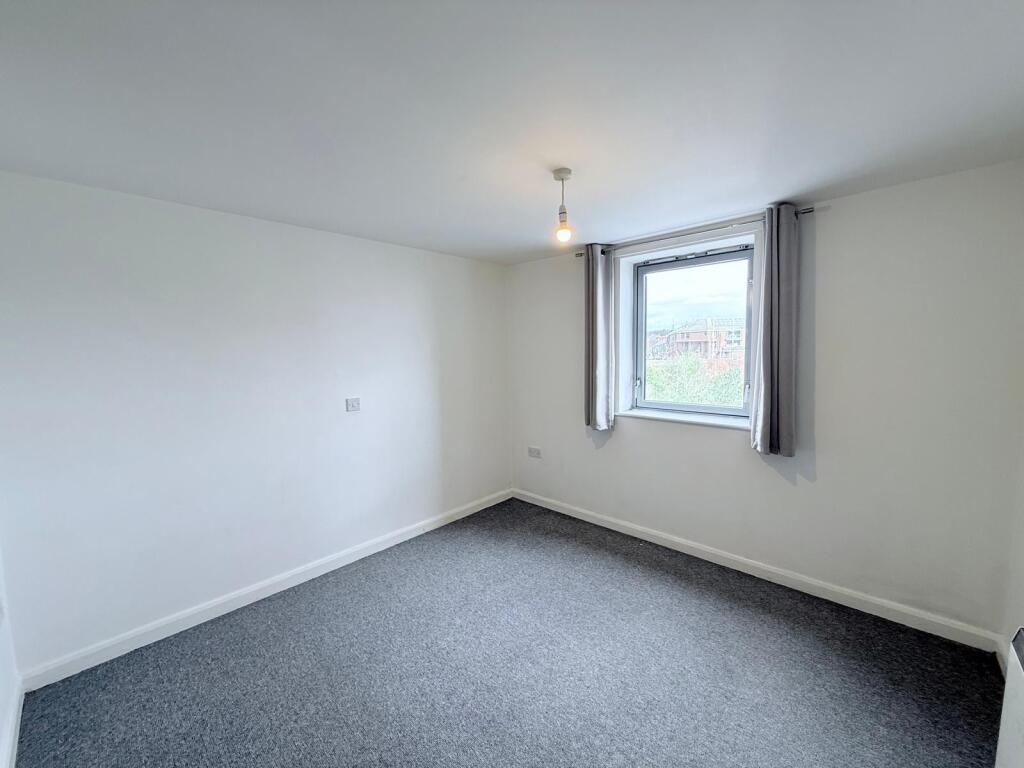 Apartment in Nottingham, Hockley, St Ann's - View 4