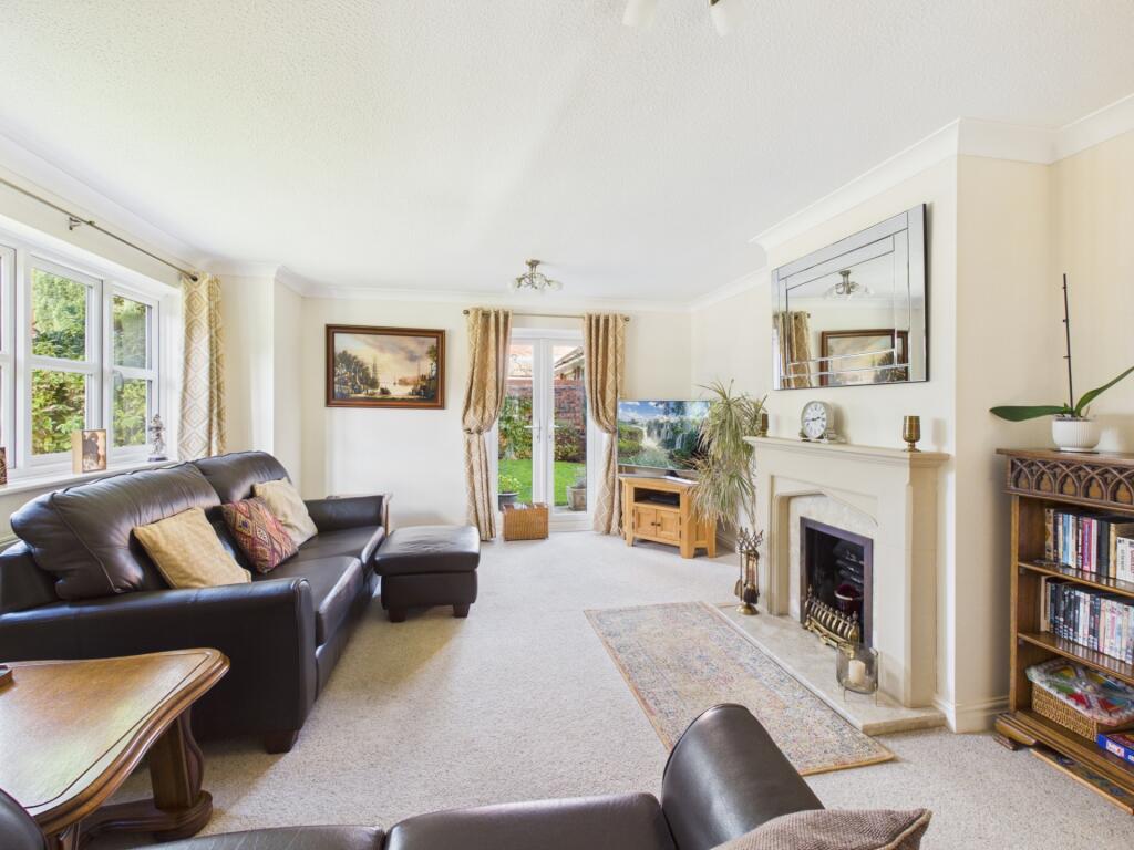 House in Northampton - View 4