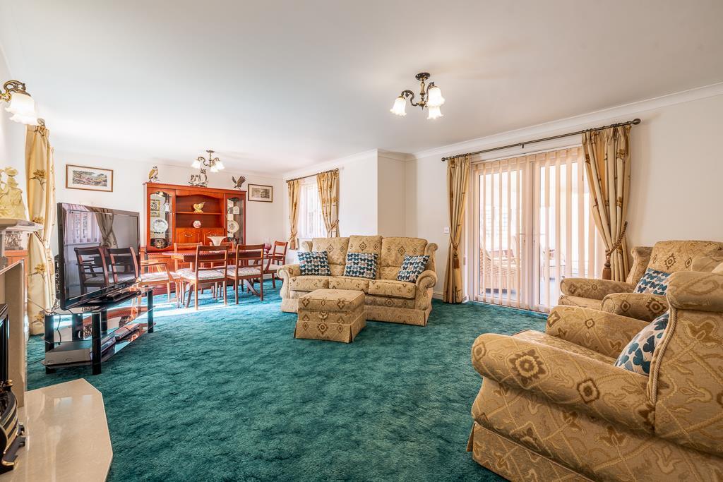 House in Peterborough - View 3