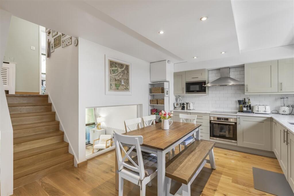 Apartment in London, City of Westminster - View 5