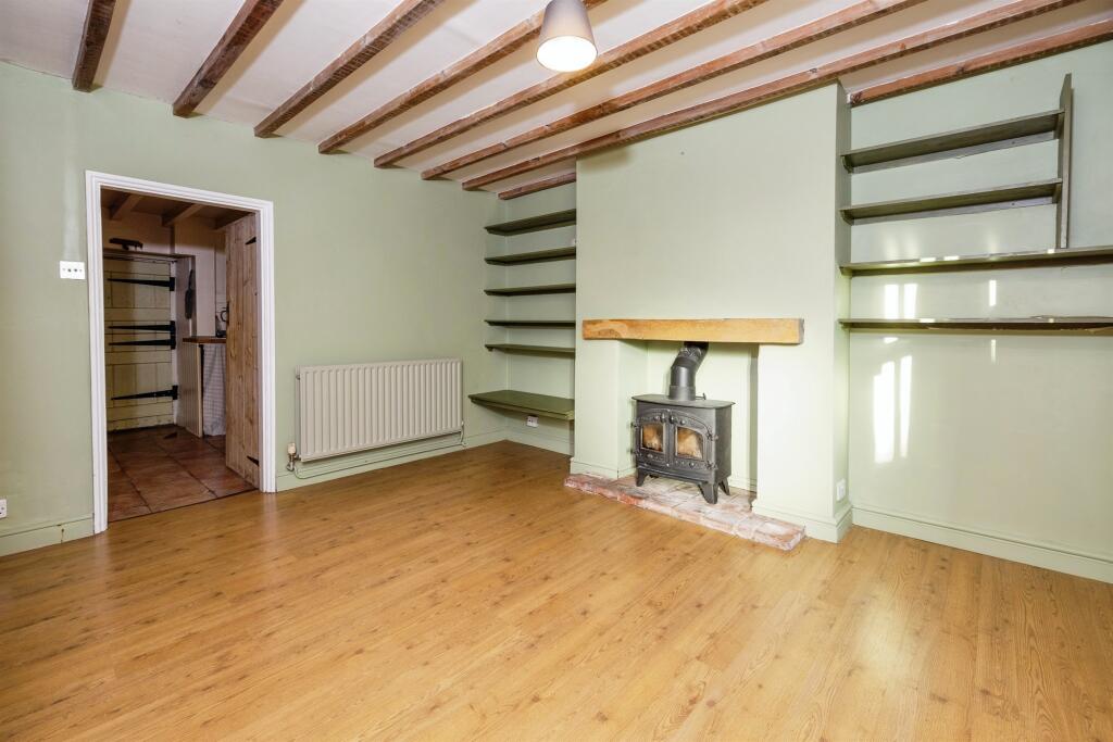 High Street, Leadenham, Lincoln - View 6