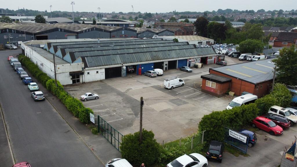 Main image of property: Pottery Lane West, Whittington Moor, Chesterfield , Derbyshire, S41 9BN