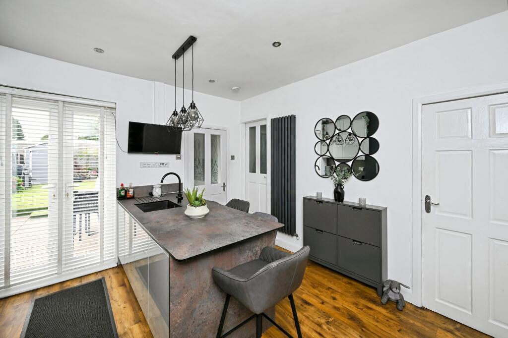 House in Ashfield, Sutton in Ashfield, Nottinghamshire - More