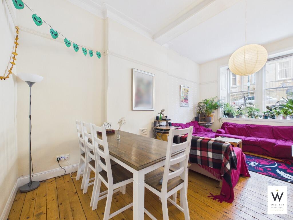 6 bedroom flat for rent