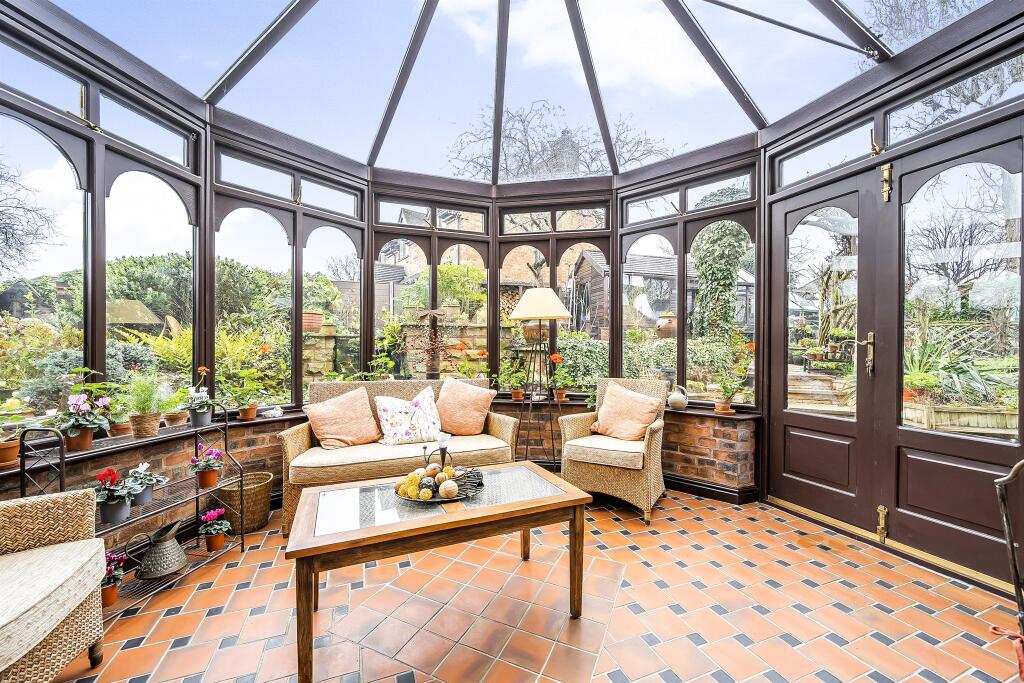 Additional image 19 of Church Farm House, Dosthill, Tamworth