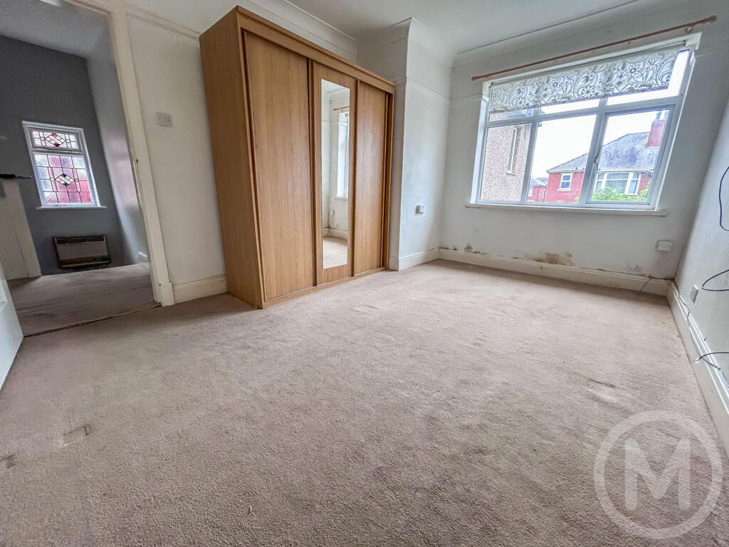 98 Cornwall Avenue, Bispham photo 4