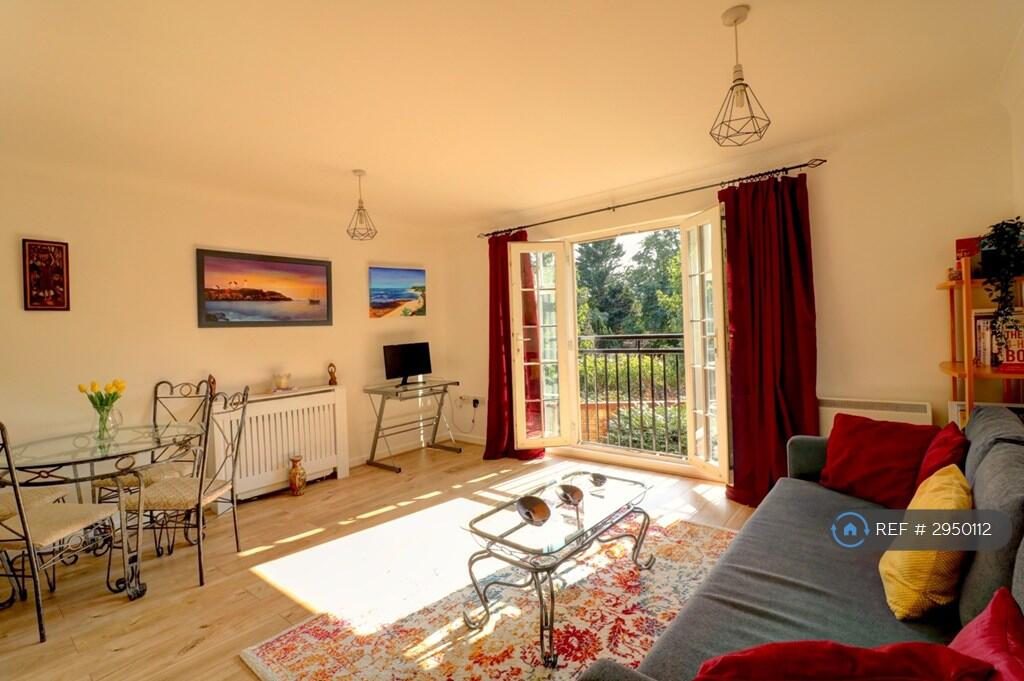 Main image of property: Queensberry Place, London, E12