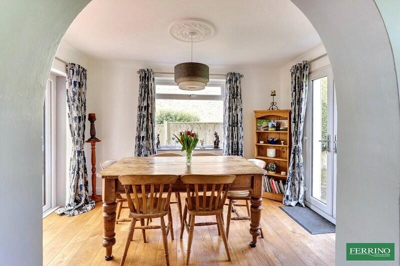 House in Gloucester - View 5