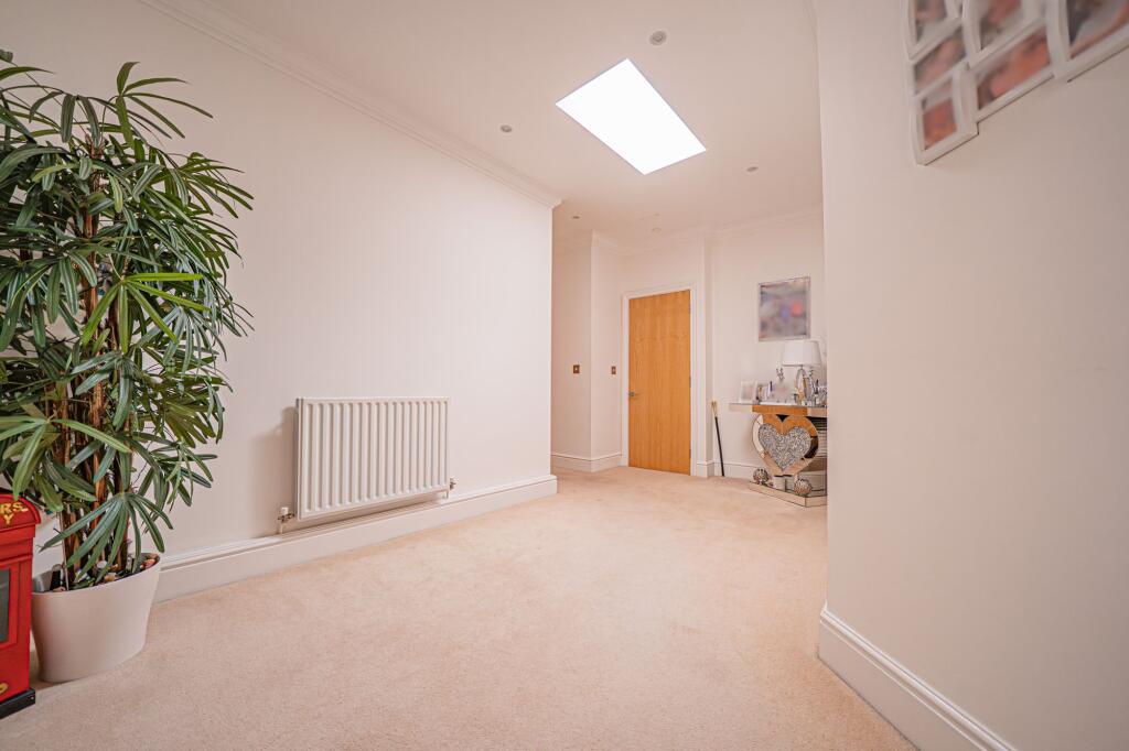 Additional image 6 of Crabmill Close, Knowle, B93