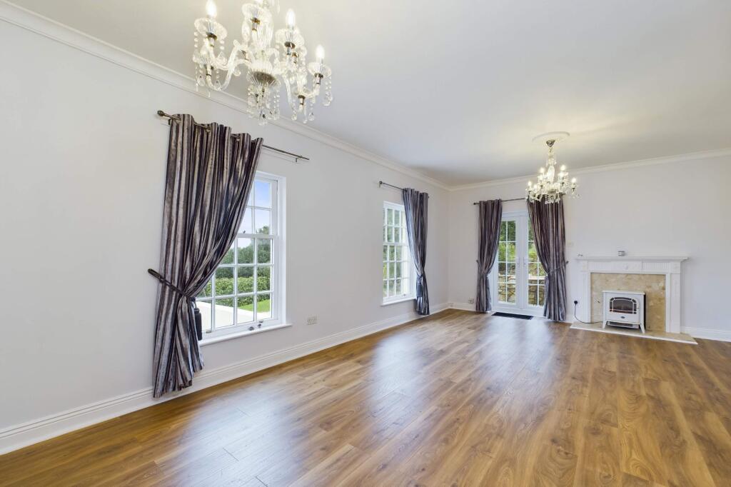 Apartment in Torquay - View 4