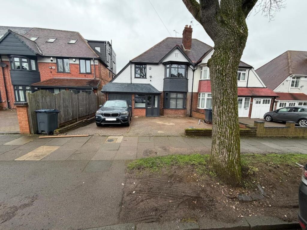 Main image of property: Wellesbourne Road, Handsworth, Birmingham, B20 3TH