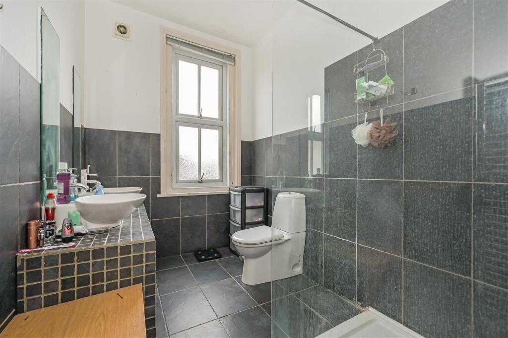 House in Portsmouth - View 4