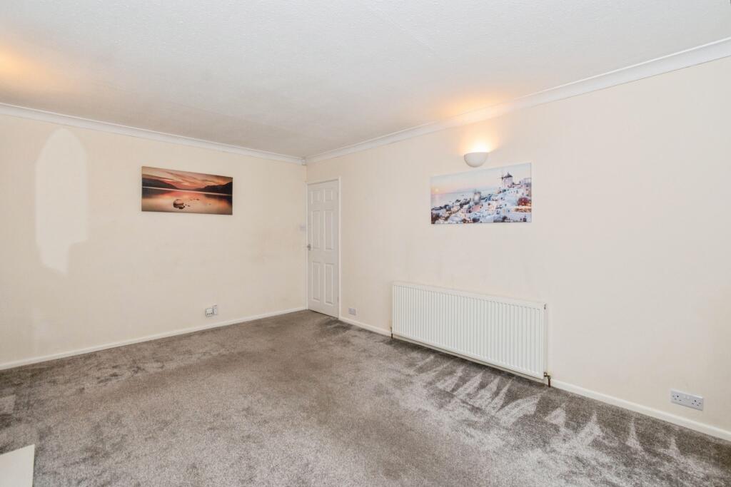 Additional image 3 of Watty Hall Avenue, Bradford, BD6