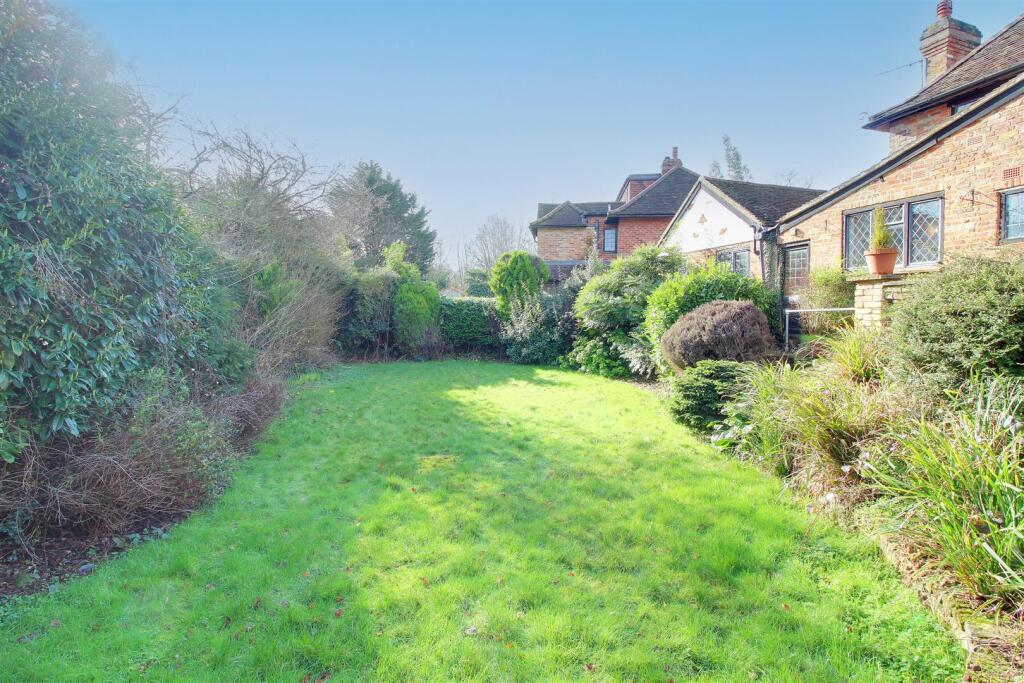 Additional image 10 of Great North Road, Brookmans Park,