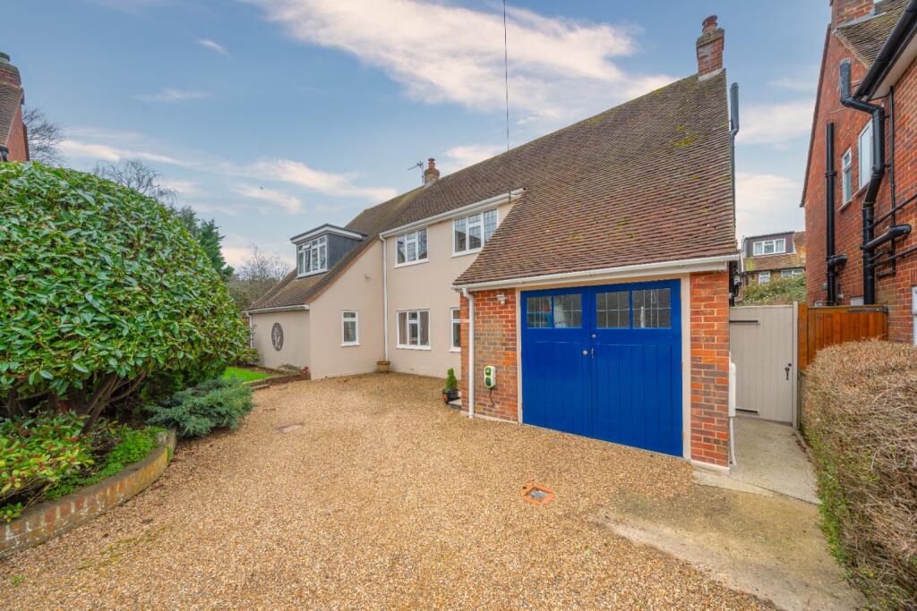 Main image of property: Shepperton, Surrey, TW17