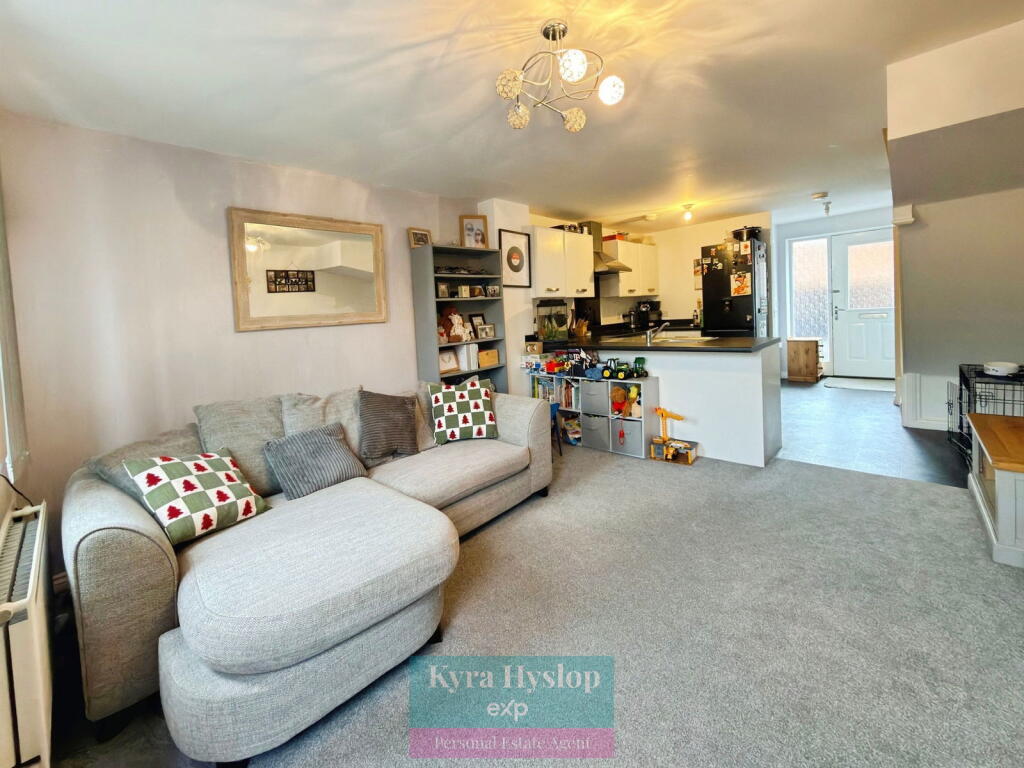 House in Exeter, Cranbrook - View 5
