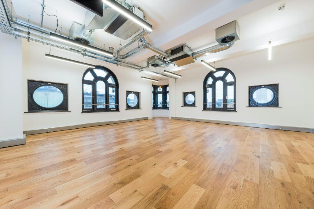 hall 13.jpg