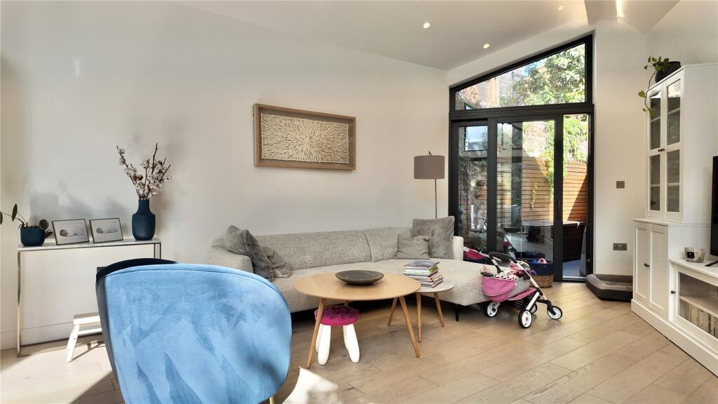 House in London, Fulham - More