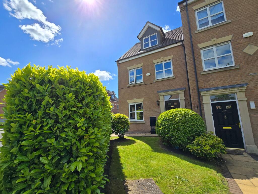 Main image of property: Lawnhurst Avenue, Manchester, M23