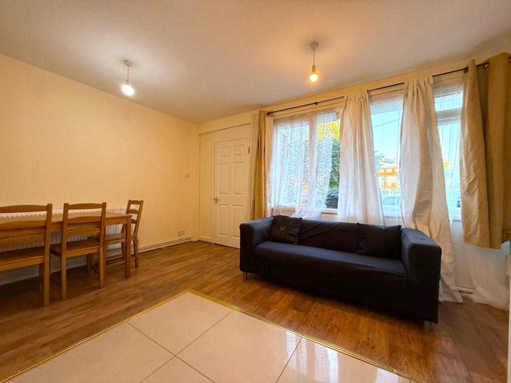 4 bedroom flat for rent