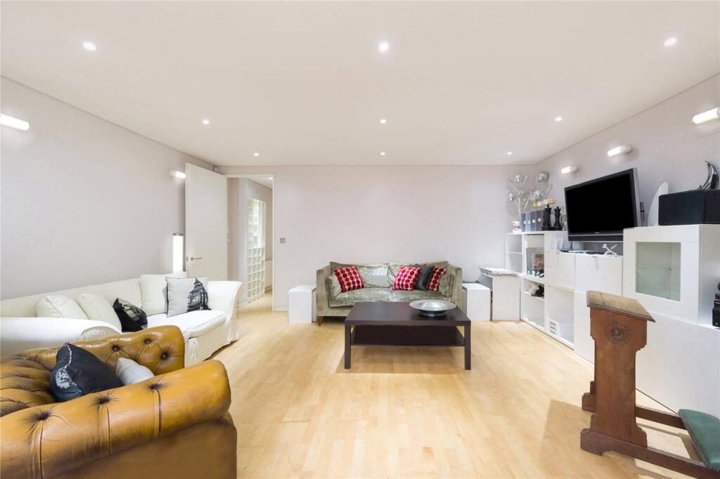Apartment in London - View 5