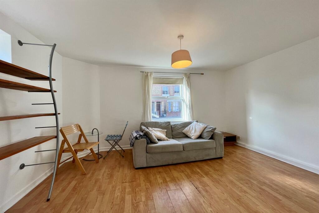 Apartment in Oxford - View 4