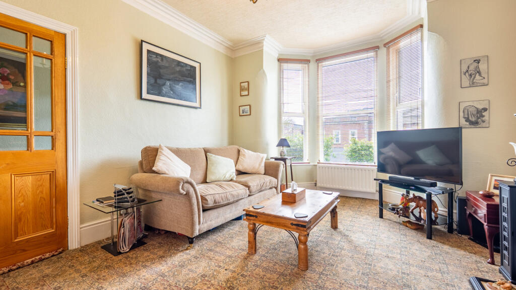 45 Governors Road, Onchan, IM3 1AY photo 3