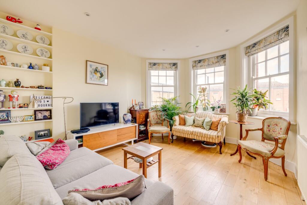 Main image of property: Melbourne Mansions,
Queens Club, W14