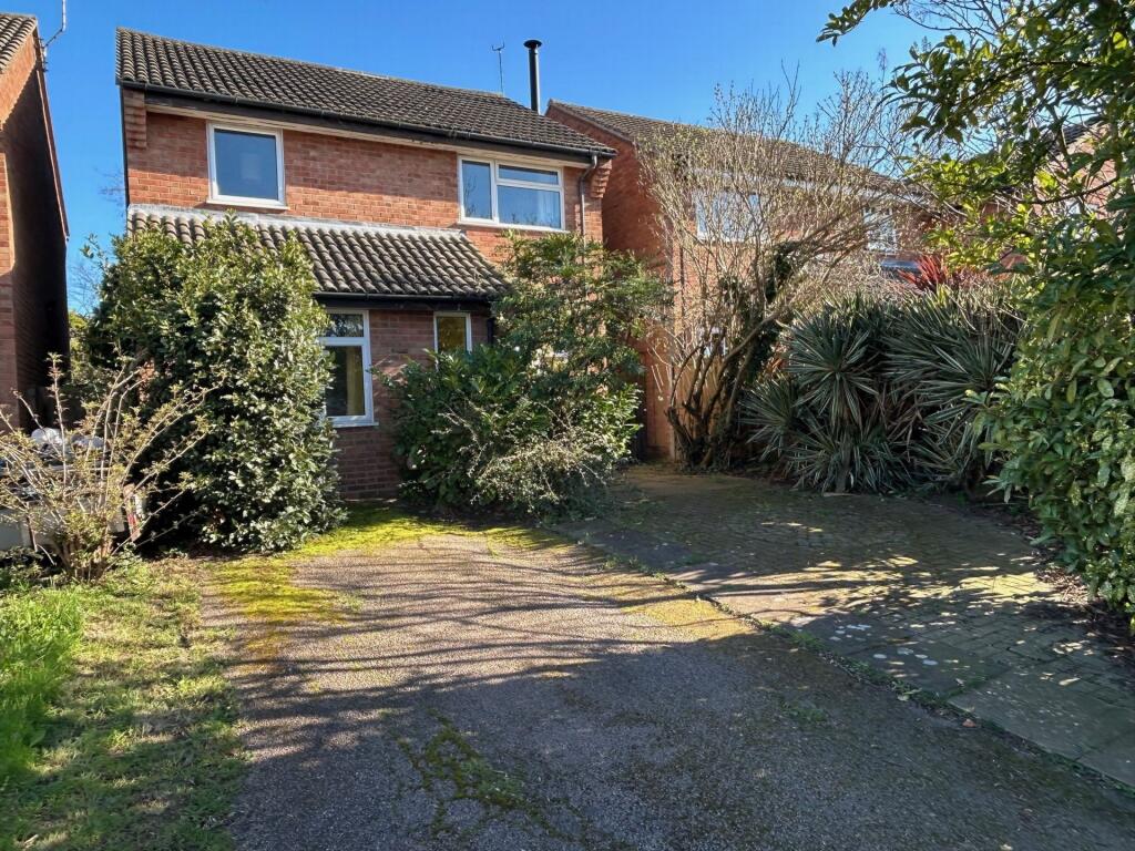 Main image of property: Rendlesham Road, Felixstowe, IP11