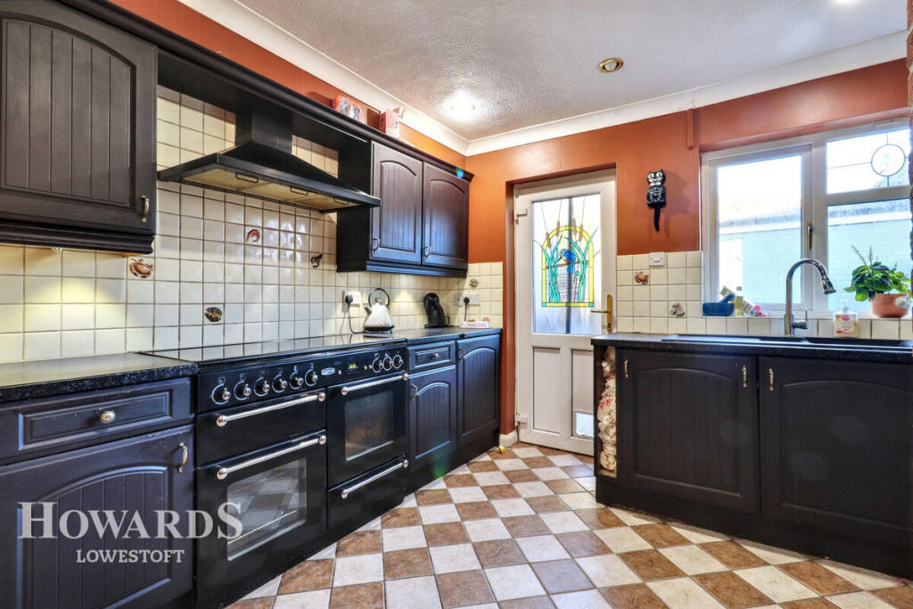 Main image of property: Oxford Road, Lowestoft