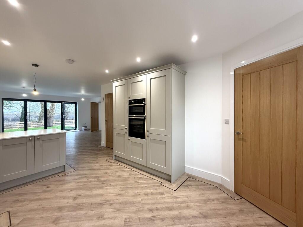 Bridge Cottage, Downham Road photo 3