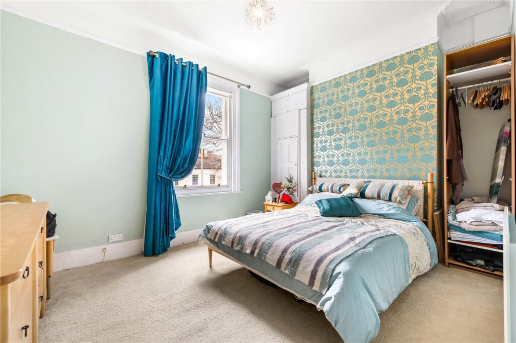 Albany Villas, Hove, East Sussex, BN3 - More