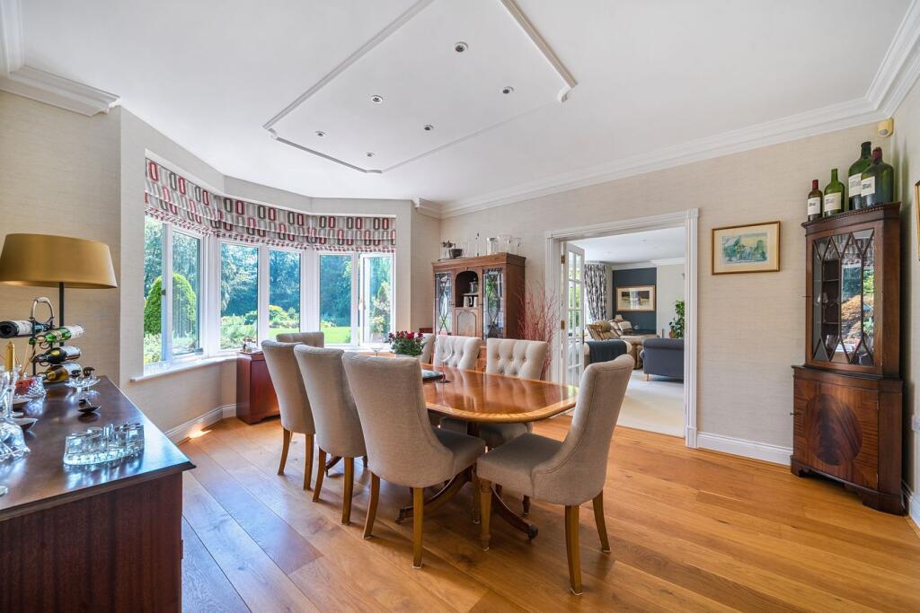 House in Southampton - More