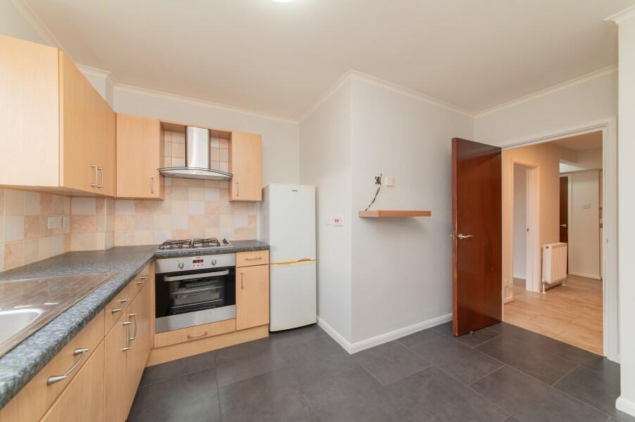 Apartment in London - More