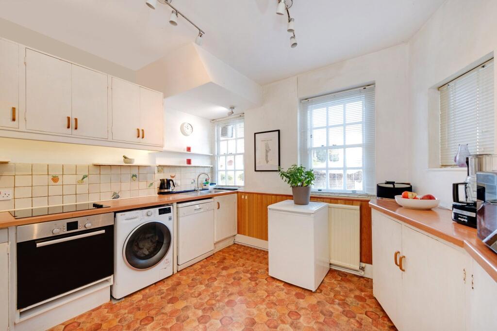 House in London - View 4