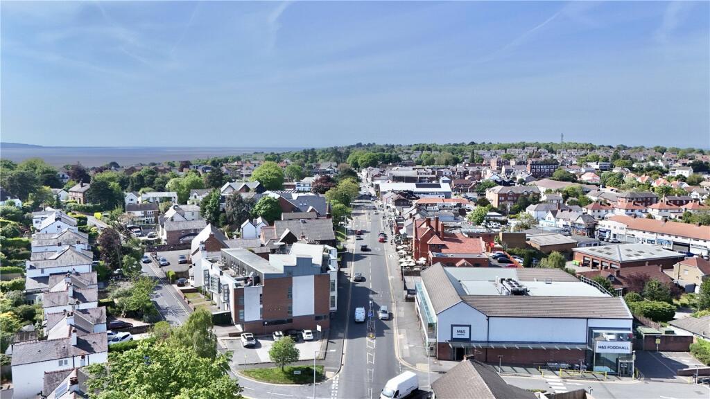 Telegraph Road, Heswall, Wirral, CH60 photo 2