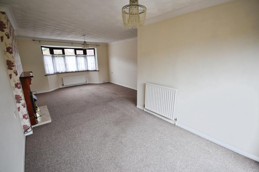 House in Lincoln - View 3