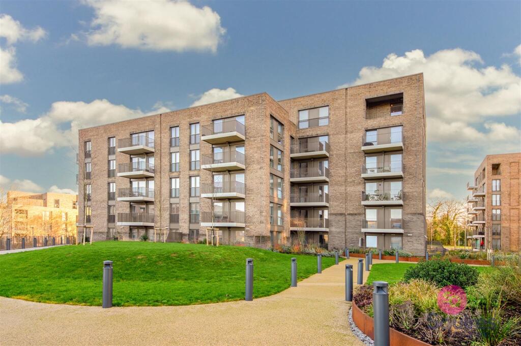 Main image of property: Ridgeway View, London