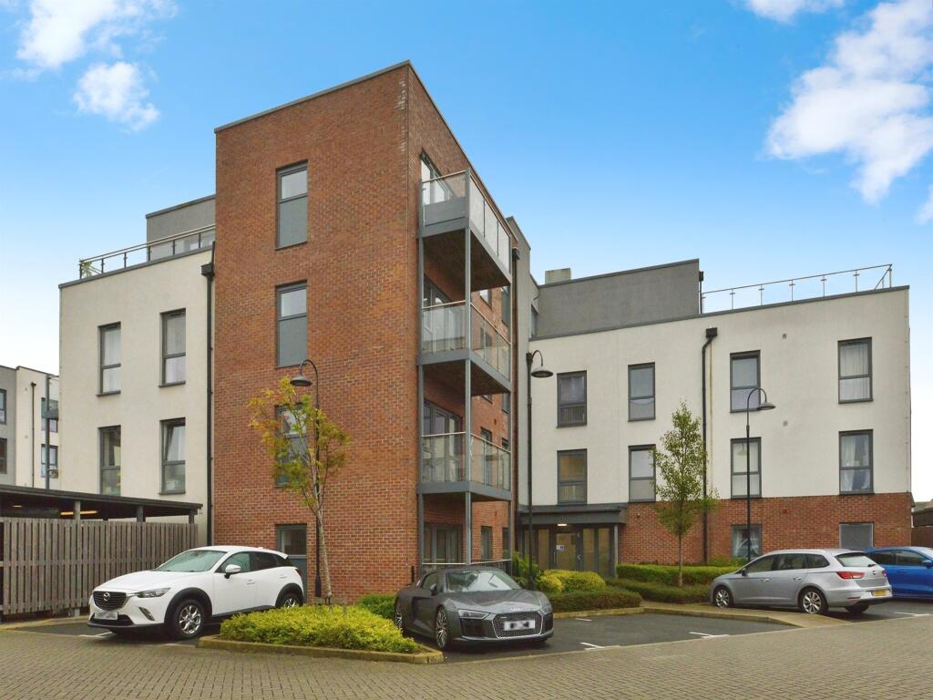 Main image of property: Atlas Way, Oakgrove, MILTON KEYNES