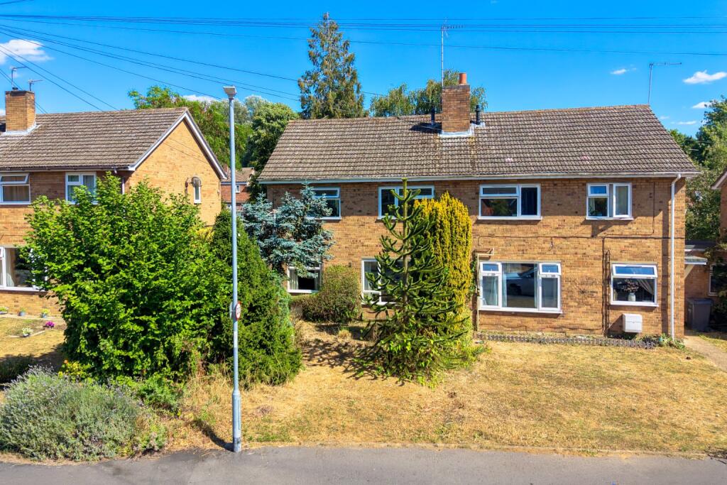 Main image of property: Brookside, Houghton, Huntingdon, Cambridgeshire, PE28
