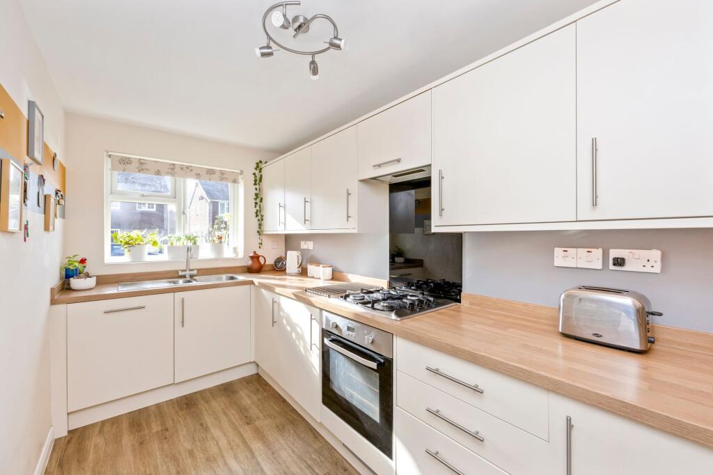 House in Mid Sussex, Worth - View 5